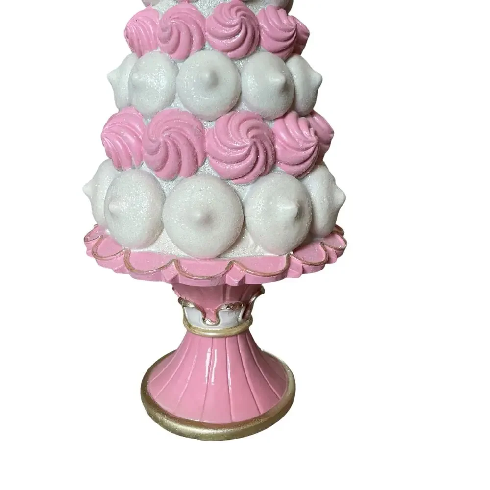 Martha Stewart Valentines Day Cake On Pedestal 15